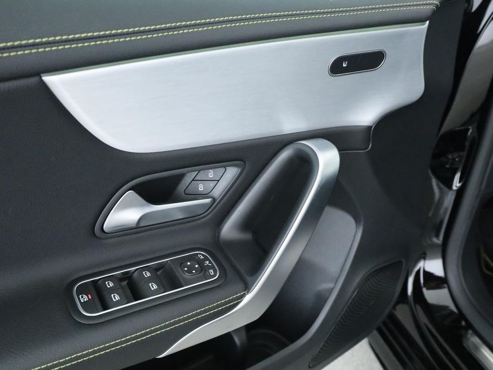 Classe A 200 Amg Line 163 ch Bvm6 2018 occasion 69007 Lyon