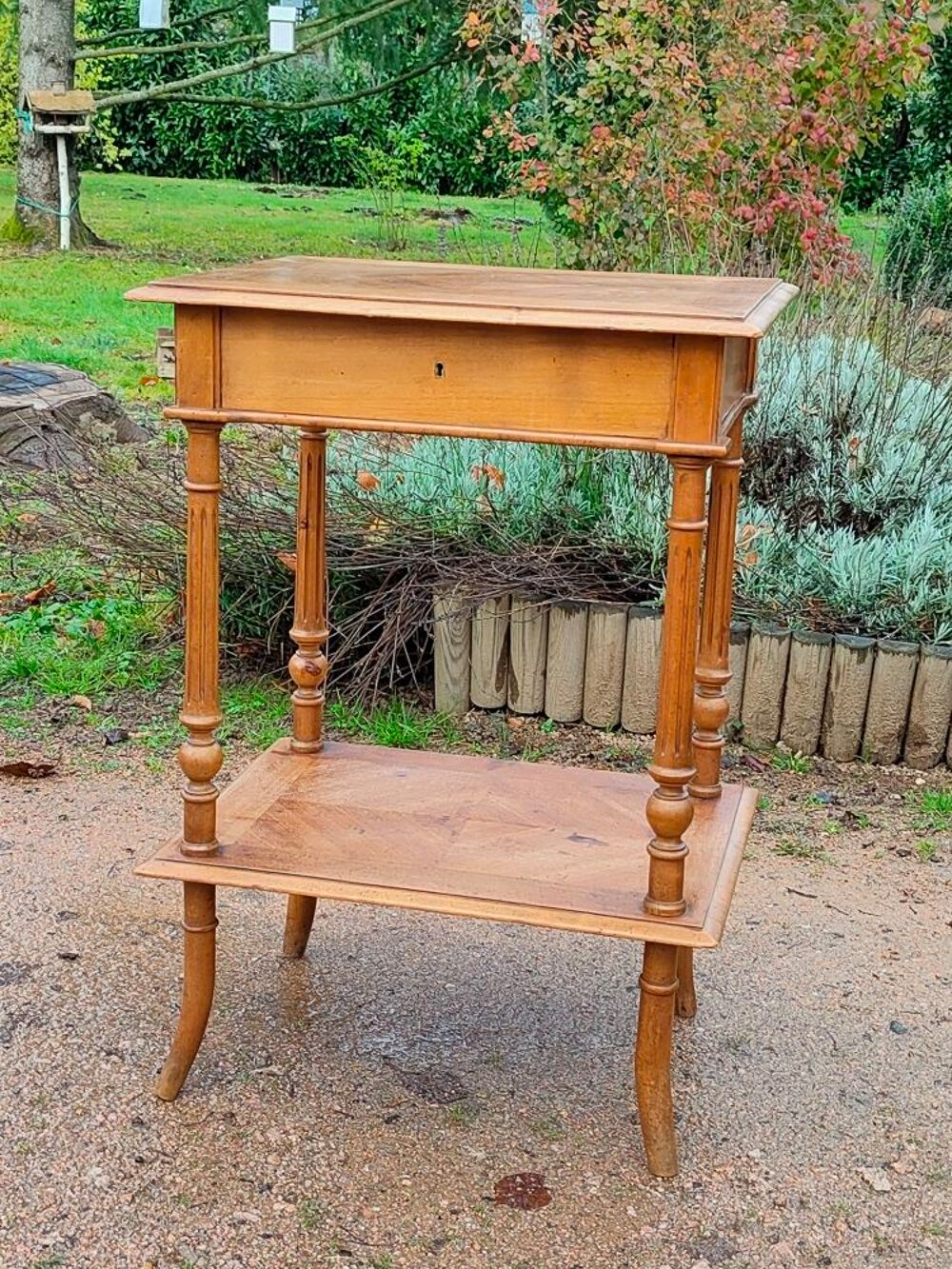 Ancienne coiffeuse Meubles