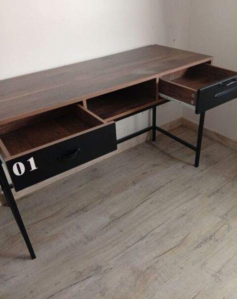 Bureau style industriel petit prix Cambes (33)