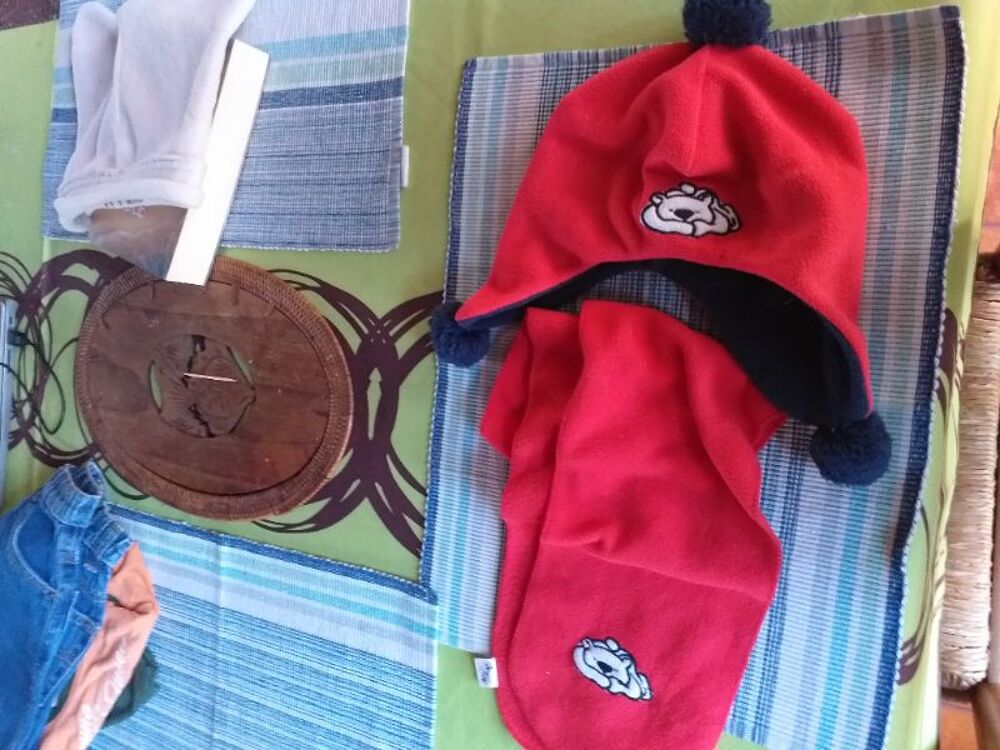 ENSEMBLE BONNET ECARPE GARCON TAILLE 23 MOIS Puériculture
