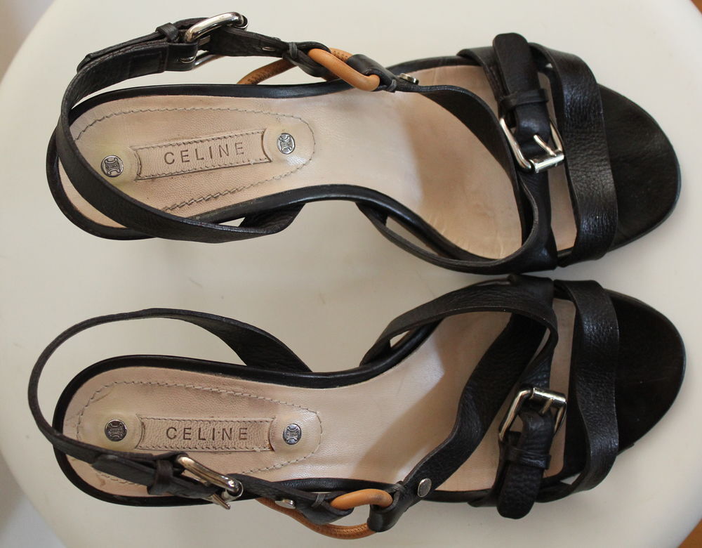 Sandales &agrave; talon CELINE 
T.36 IT soit 37 Fr Chaussures