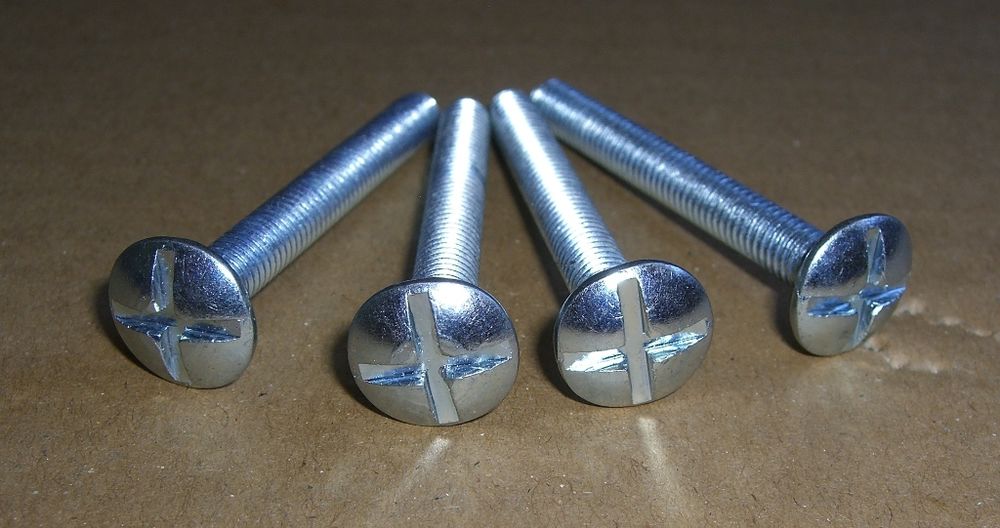 Boulons po&ecirc;liers 6 x 50 neufs (lot de 4) Bricolage