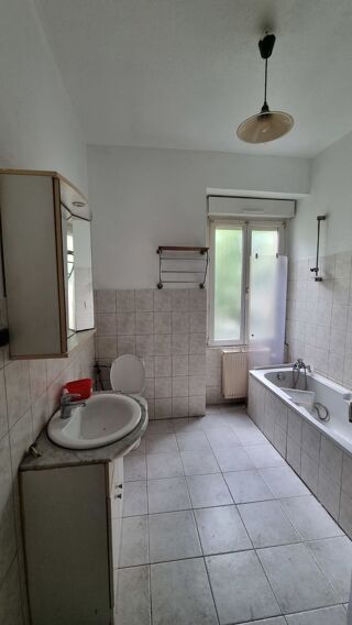  Appartement à louer 2 pièces 55 m²