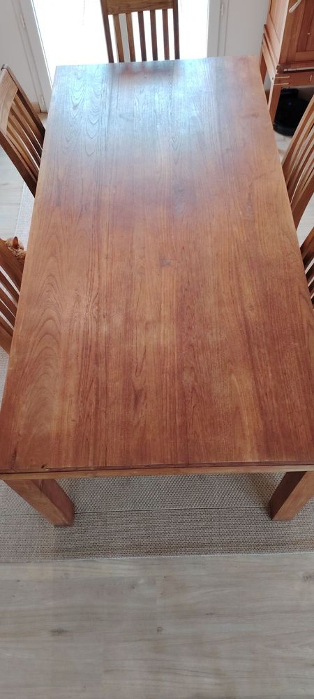 Table de salle &agrave; manger en Teck massif Meubles