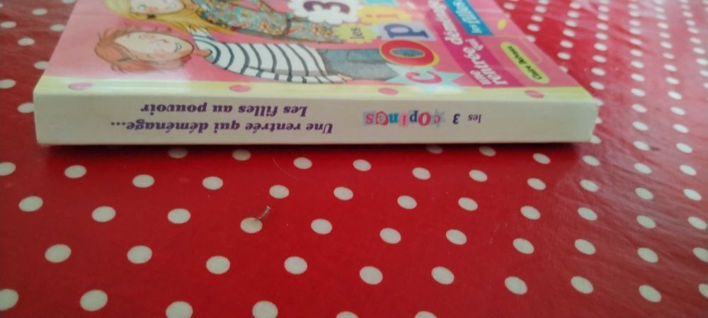 livre les 3 copines Livres et BD