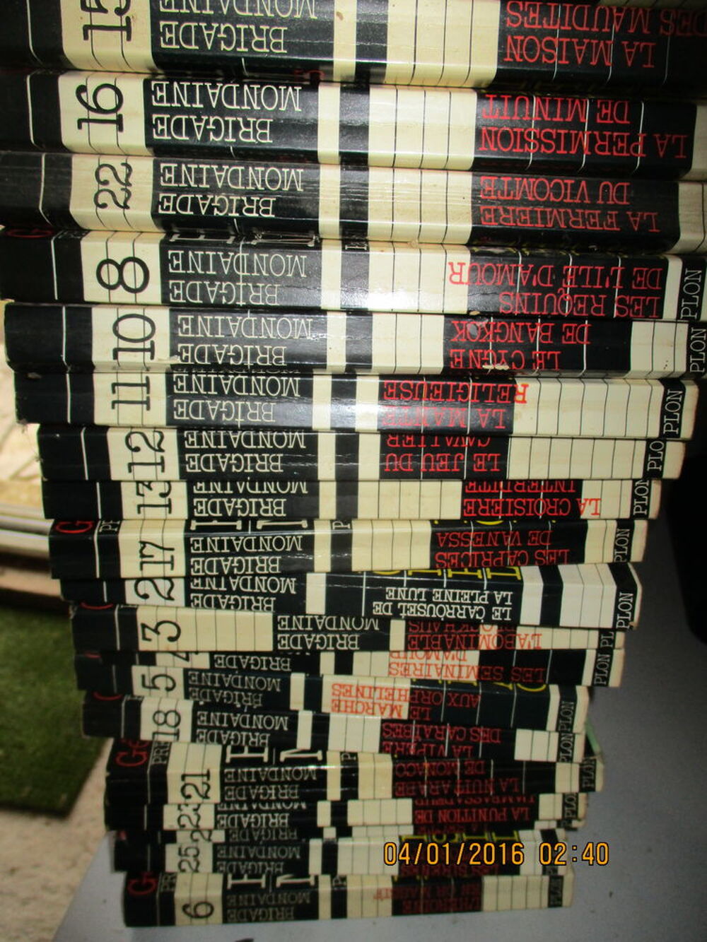 20 n&deg; de " brigade mondaine" Livres et BD