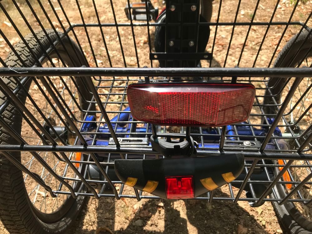 V&eacute;lo Cargo &eacute;lectrique MONTY E.TRYKE NUKE 20 Vélos