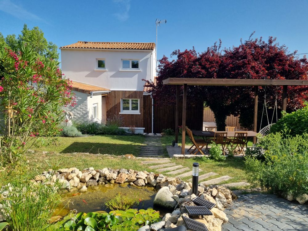 Maison 7 pièces 87 m² · à Saintes · 87 m² · 239 000 €