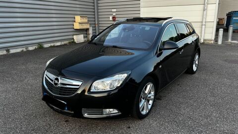 Opel insignia Sport Tourer Cosmo 2L biturbo 195cv 4 ro