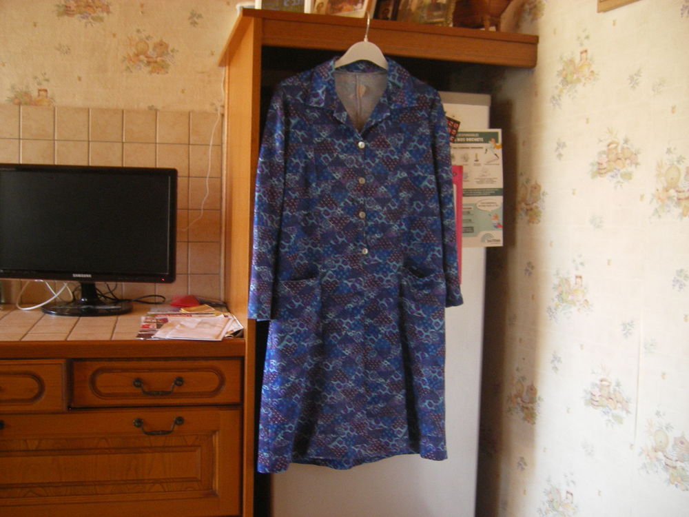 lot de robe mi saison V�tements