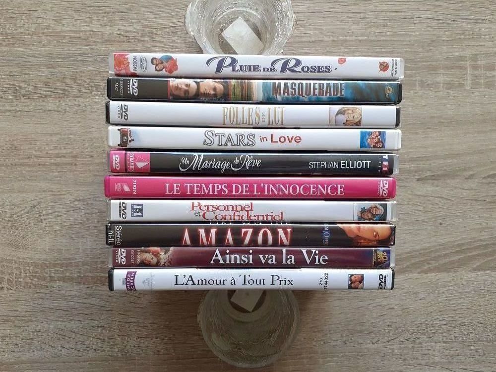DVD " Sandra BULLOCH , Julie ANDREWS, Michelle PFEIFFER ... DVD et blu-ray
