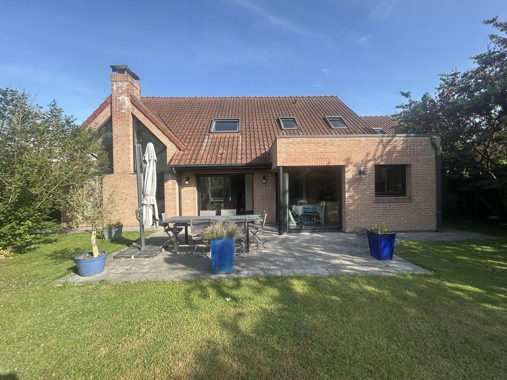 Maison 6 pièces 200 m² · à Proville · 200 m² · 529 200 €