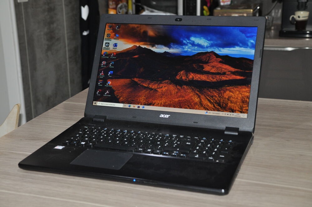 Acer Aspire E5-721 de 17,3 pouces Matériel informatique