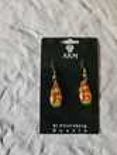 Boucles d'oreilles poup&eacute;es russes neuves AKM St Petersburg Bijoux et montres
