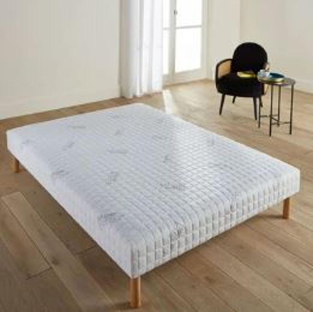 Sommier tapissier &agrave; ressorts 140 x 200 pieds en bois Meubles