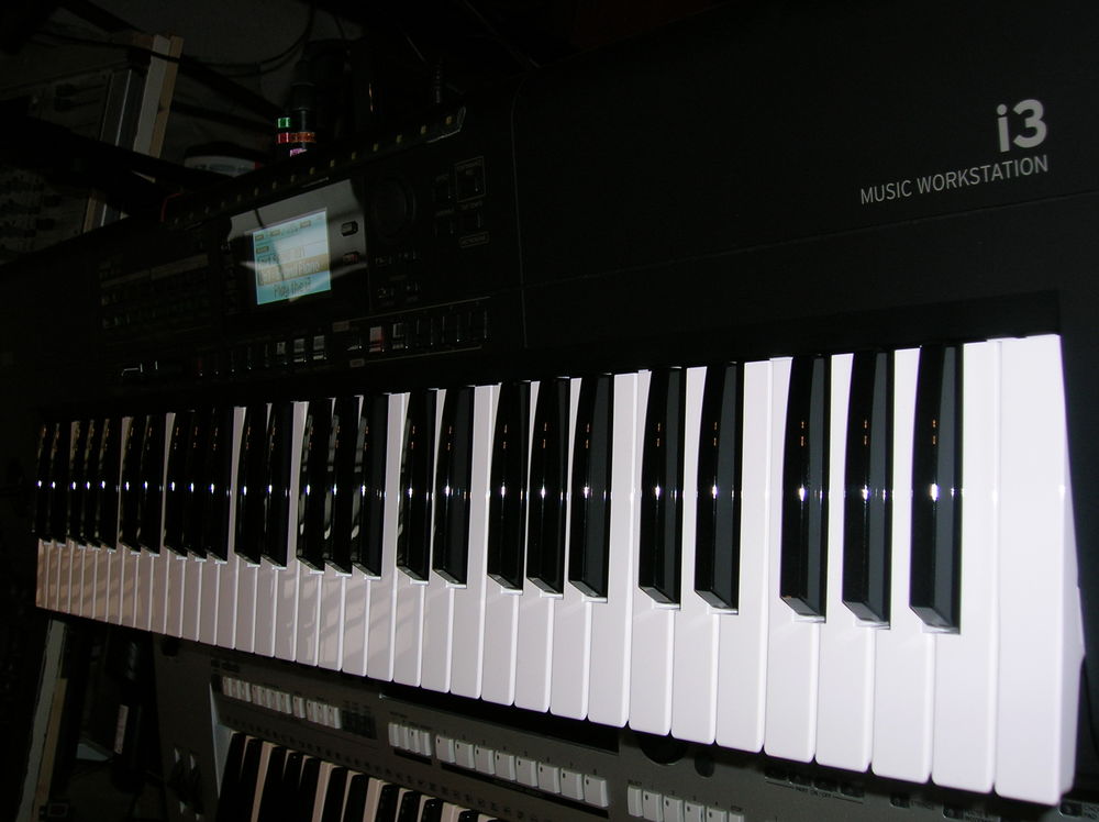 korg i3 Instruments de musique