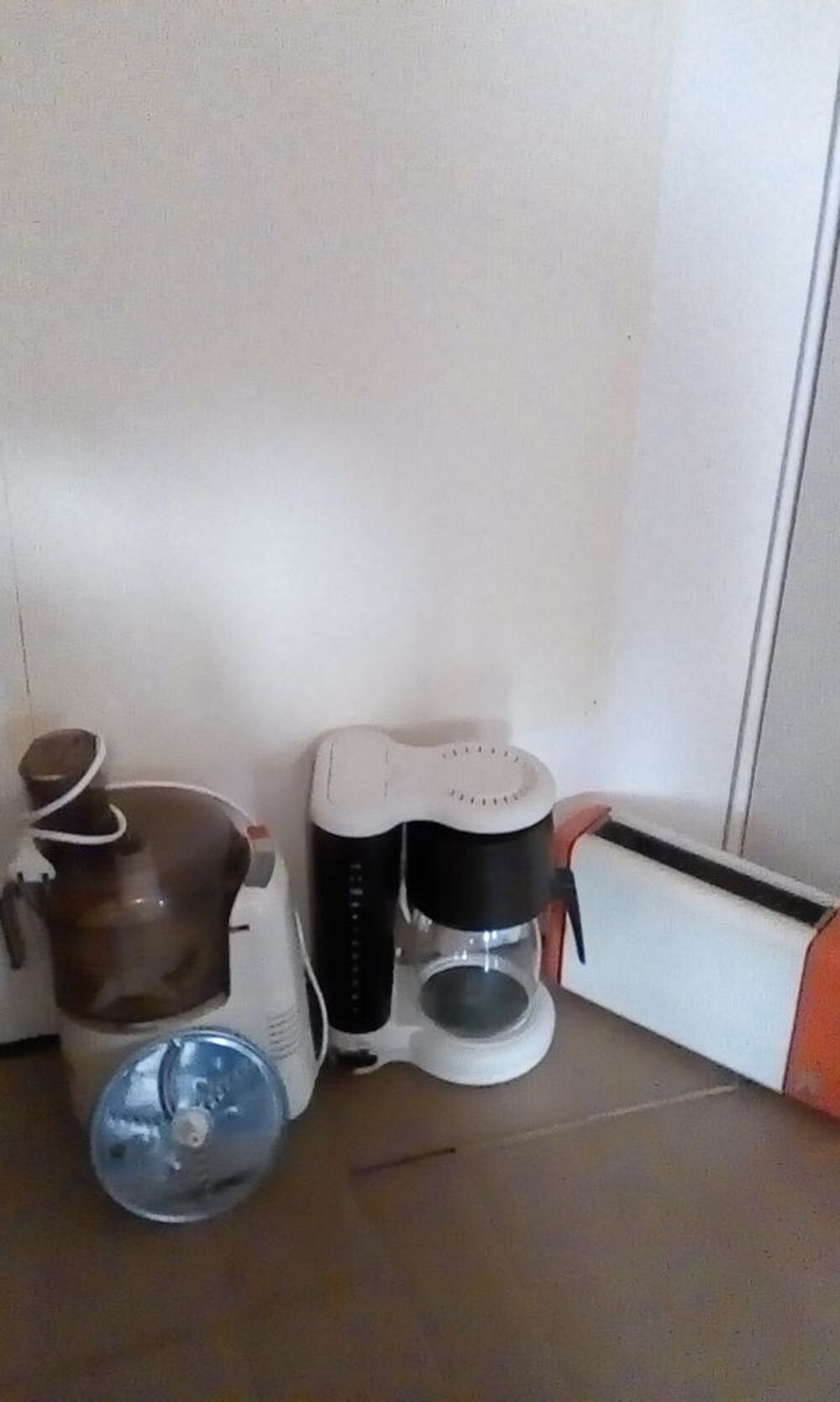 robot minute + cafeti&egrave;re + grille-pain Electromnager