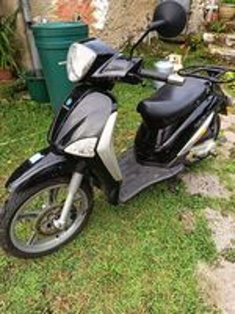 PIAGGIO 2017 occasion 64360 Monein