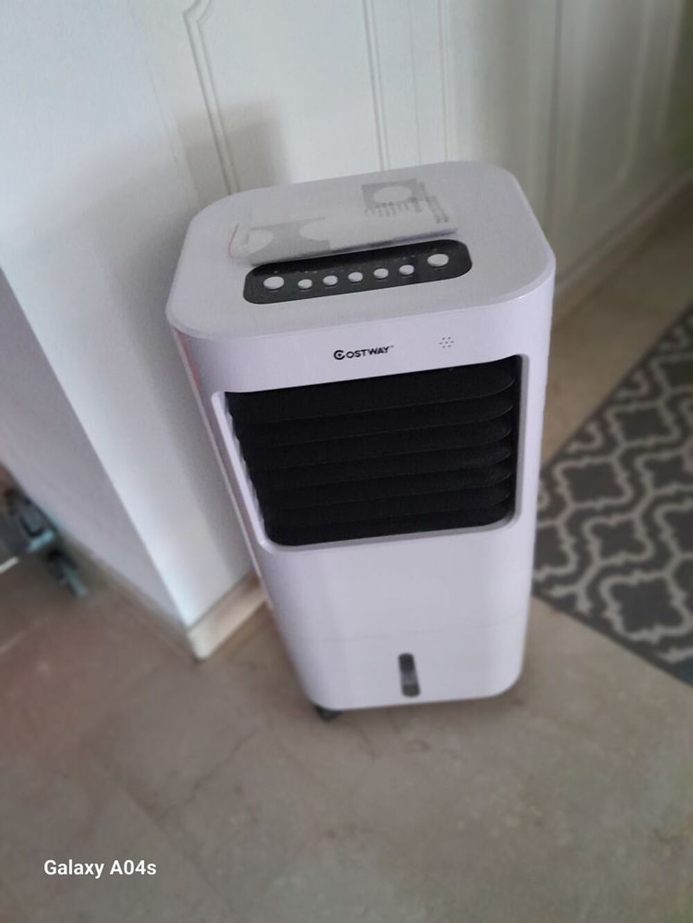 rafraichisseur d'air avec t&eacute;l&eacute;commande Décoration