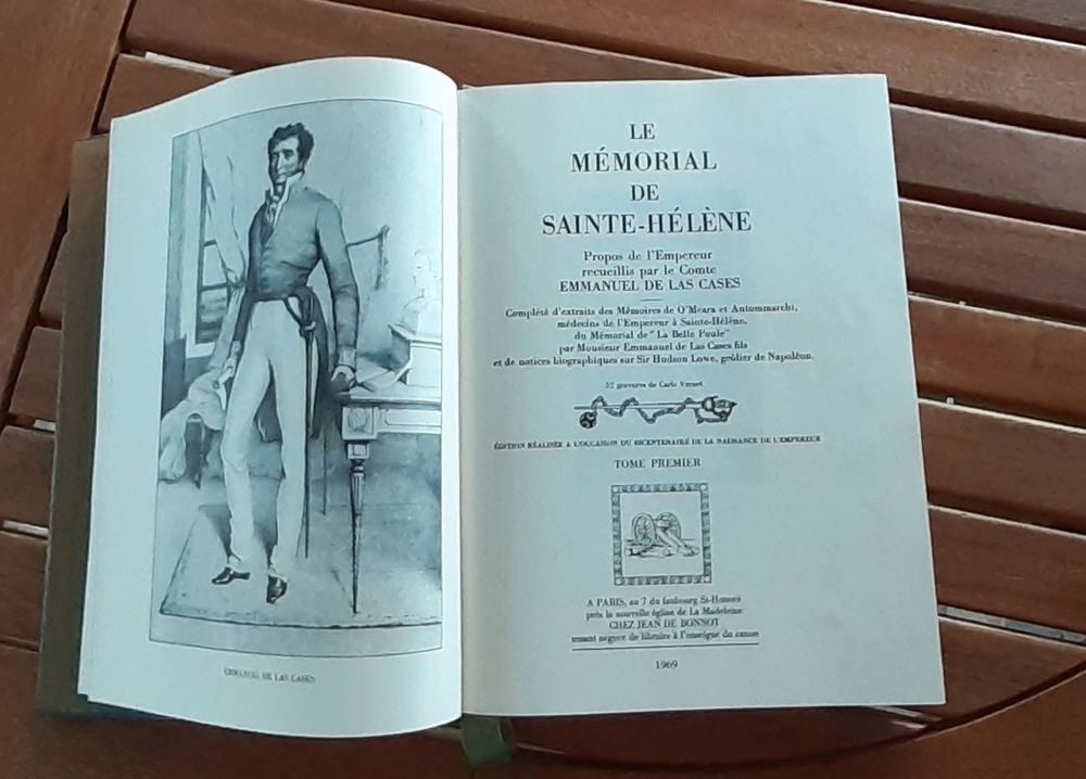 Le m&eacute;morial de Sainte H&eacute;l&egrave;ne (livre reli&eacute;) Livres et BD