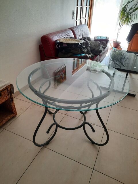 table  manger verre tremp 115cm 150 Metz (57)
