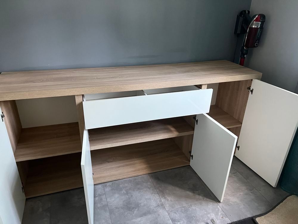 Buffet moderne blanc et h&ecirc;tre clair ? bon &eacute;tat Meubles