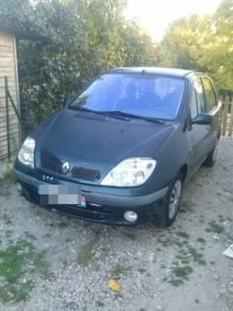 Renault Sc&eacute;nic 1.9 DCI - 105 Air 2001 occasion Rebourguil 12400