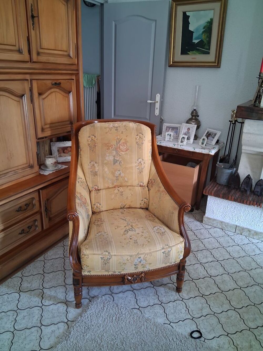 Canap&eacute; et 2 fauteuils de qualit&eacute; ( prix d achat 4200 euros) Meubles