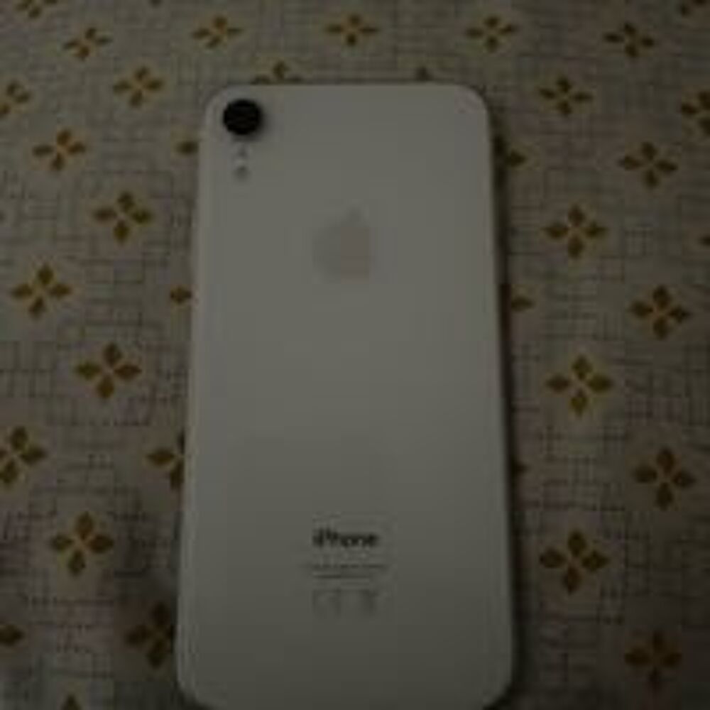 IPhone XR Téléphones et tablettes