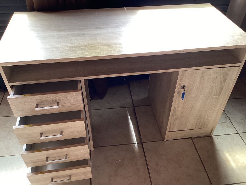 Bureau Meubles