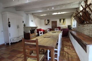  Maison à vendre 11 pièces 217 m²