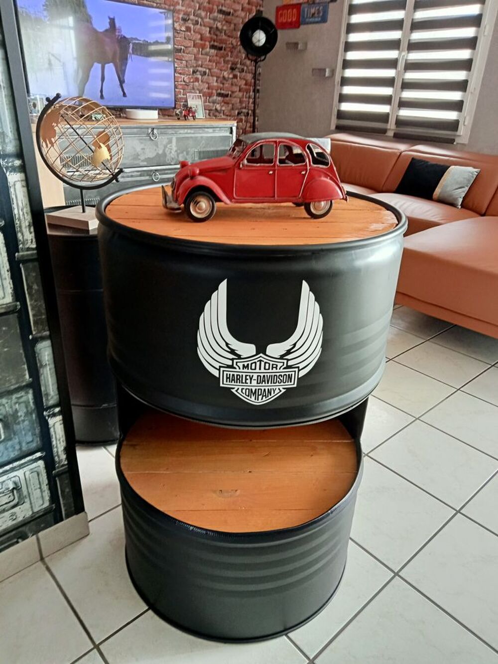 Bar f&ucirc;ts industriel Décoration