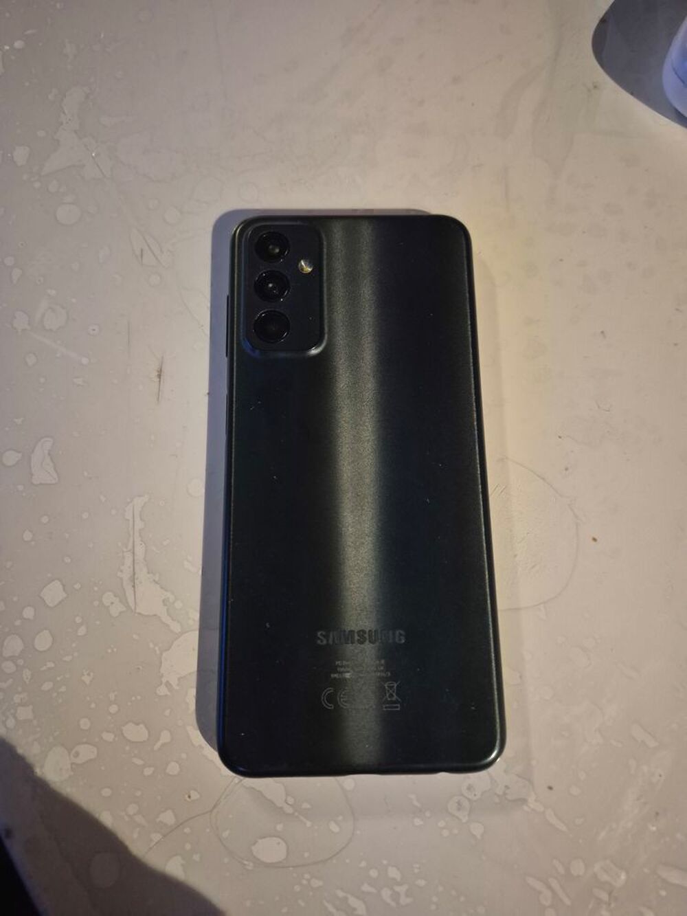 Samsung galaxy m13 Téléphones et tablettes
