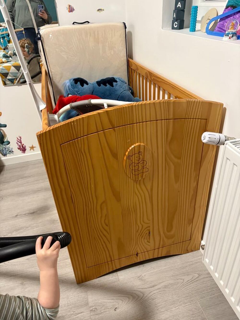 chambre b&eacute;b&eacute; compl&egrave;te bois lit table &agrave; langer Meubles