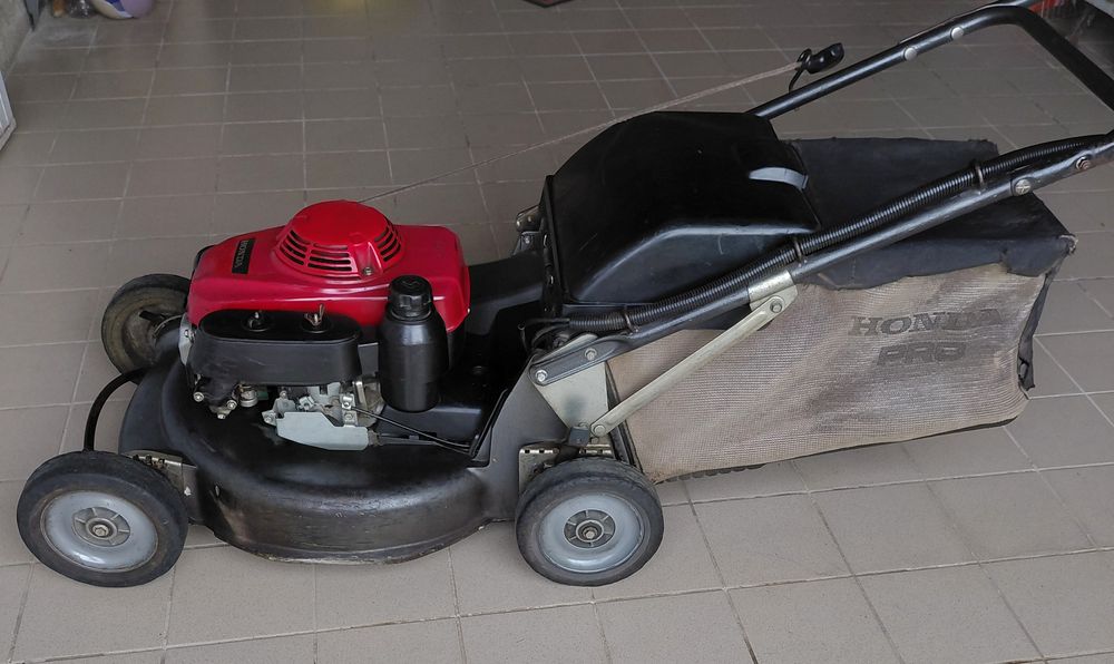 Tondeuse HONDA HRH 536 HXE Jardin