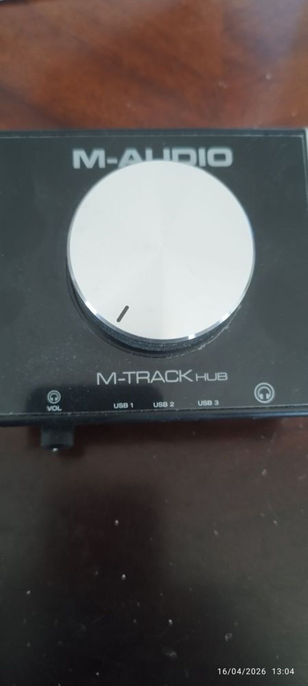 M-Track hub Instruments de musique