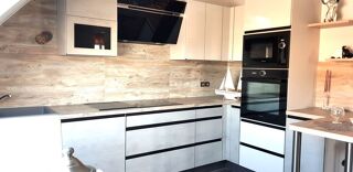  Appartement à louer 4 pièces 100 m²
