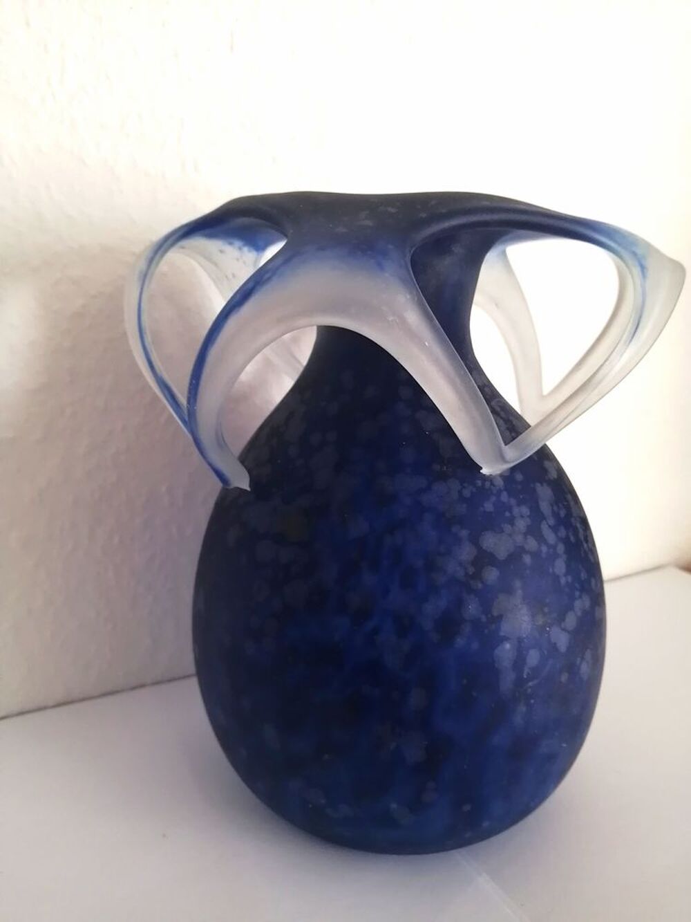 Beau vase en verre avec col "fleurs" Décoration