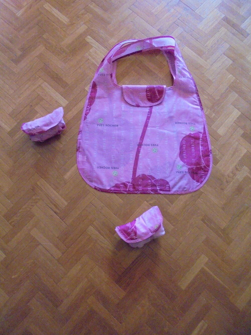 4 sacs repliables (52) Maroquinerie