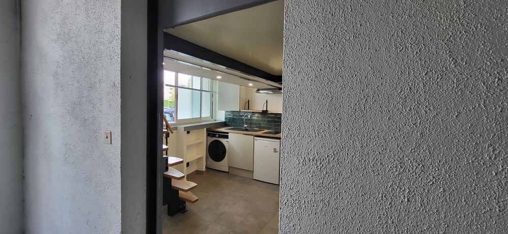 Location Autre Studio meublé Vénissieux