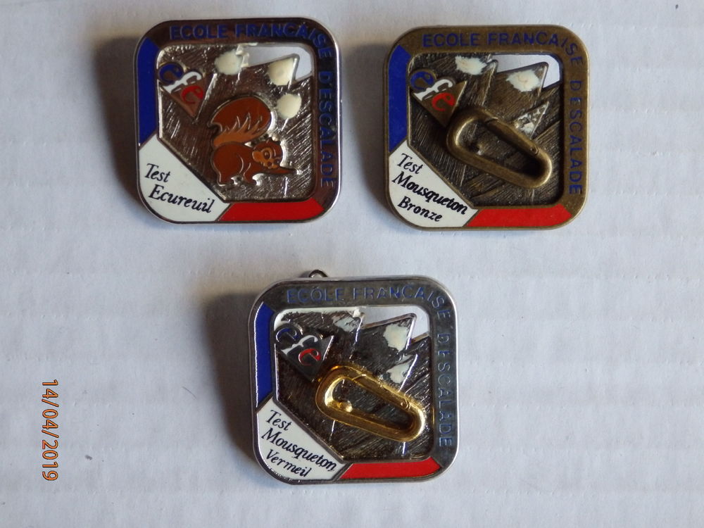 Insignes civils &amp; militaires Alpins 