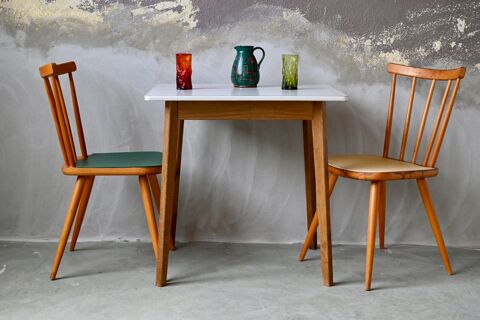 Petite table vintage aux pieds compas cuisine Appoint bureau 260 Wintzenheim (68)
