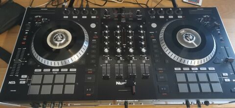 Contrleur Numark NS7 II
0 Valence (26)