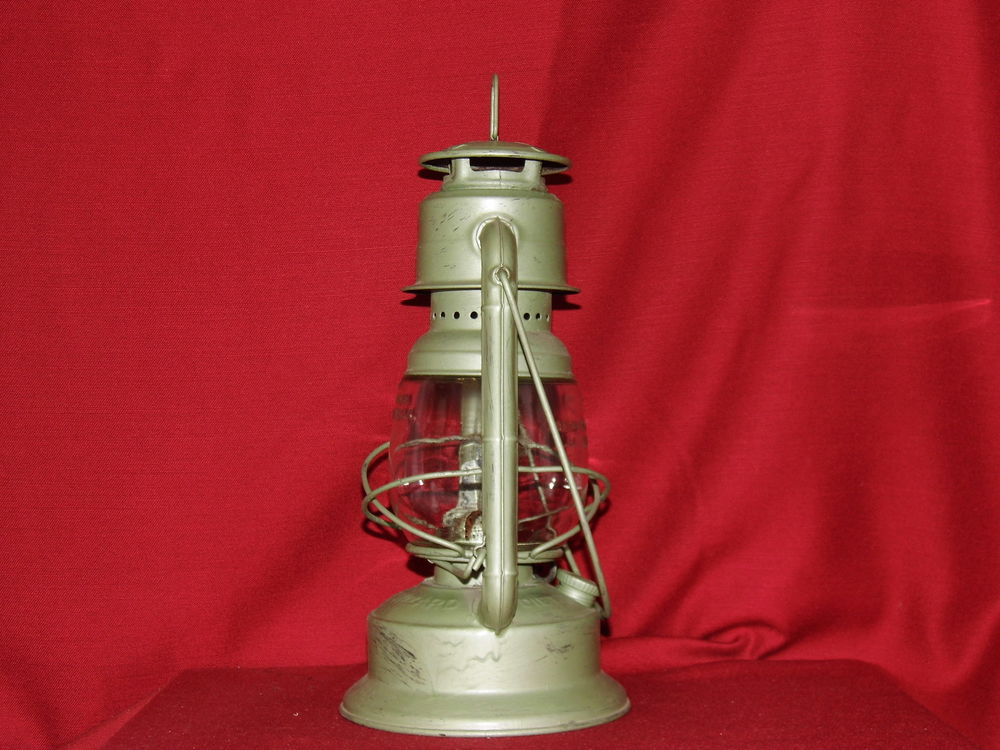 Lampe tempete LITTLE WIZARD N.Y USA DIETZ lanterne vintage d&eacute;co marine retro antiquit&eacute; Décoration