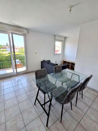  Appartement à louer 2 pièces 46 m²