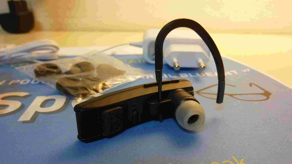 Oreillette intelligente Bluetooth BlueAnt Q2 Téléphones et tablettes