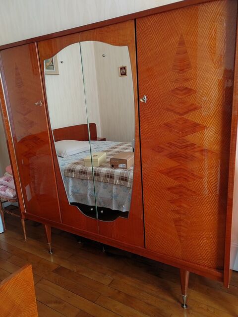 chambre � coucher vintage vernis 400 Paris 14 (75)