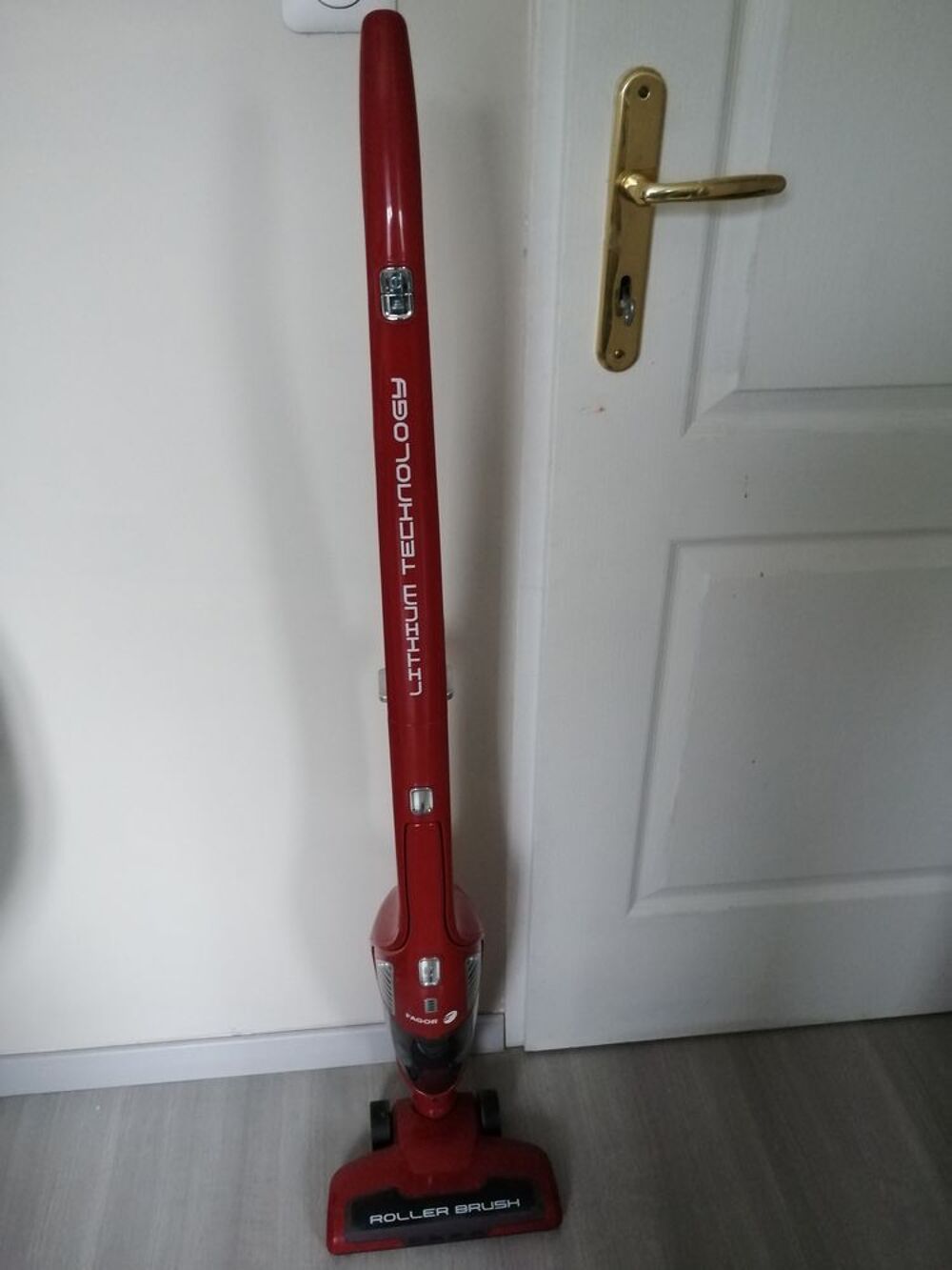 aspirateur balai Electroménager