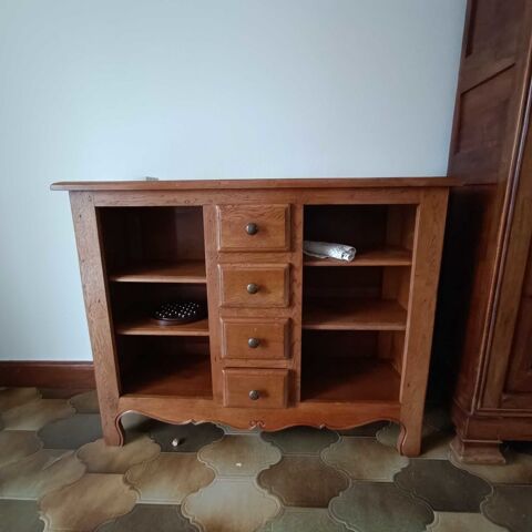 Buffet bas rustique en chne massif, style Louis XV provincial 200 Dordives (45)