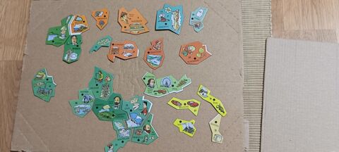 Lots de 31 aimants magnets pays divers 15 Chauriat (63)